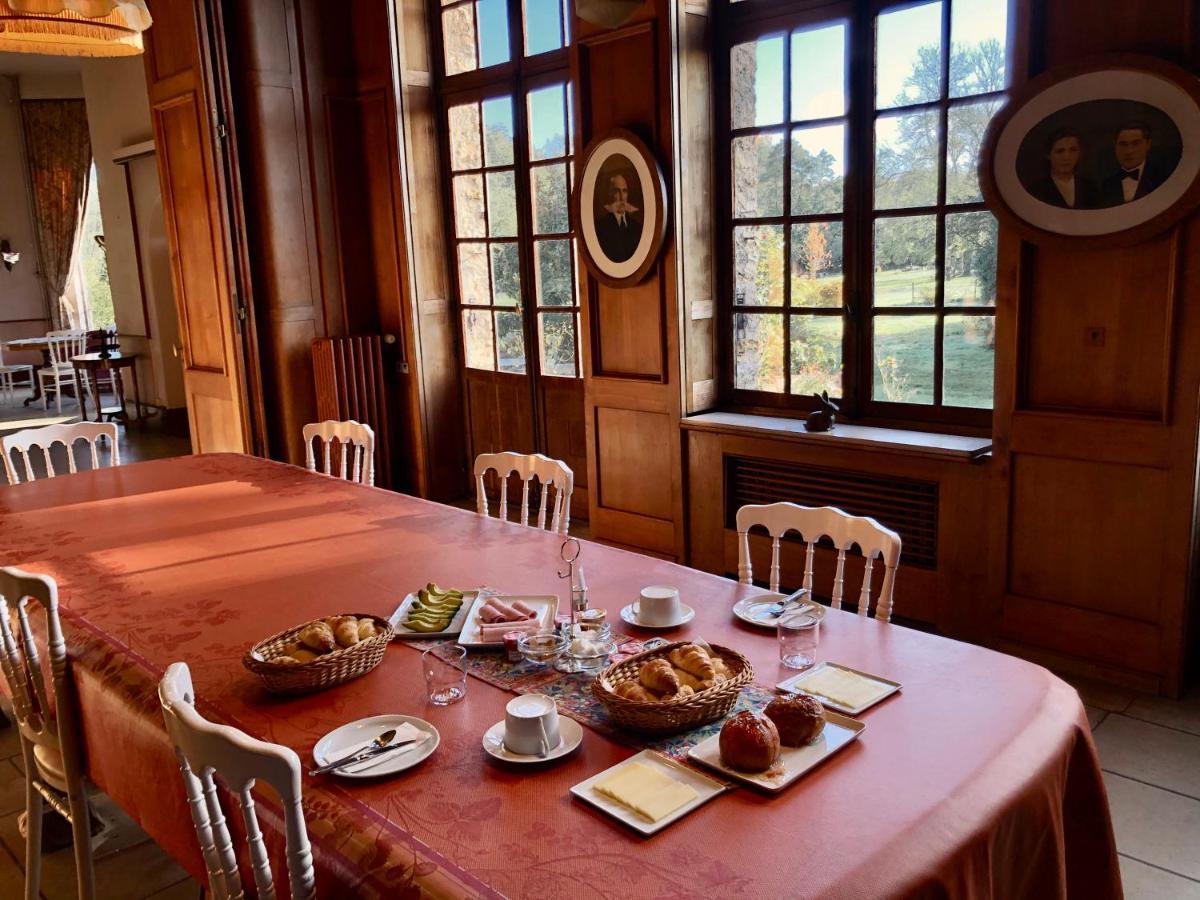 Bed and Breakfast Le Logis D'Arniere Saint Cyr-sous-Dourdan Exterior foto