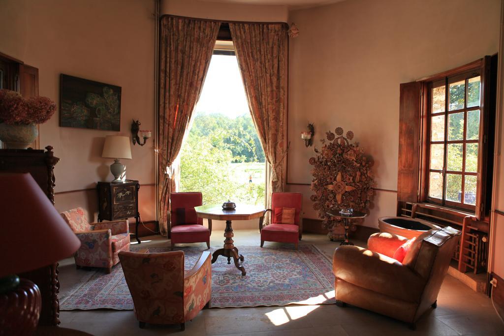 Bed and Breakfast Le Logis D'Arniere Saint Cyr-sous-Dourdan Exterior foto