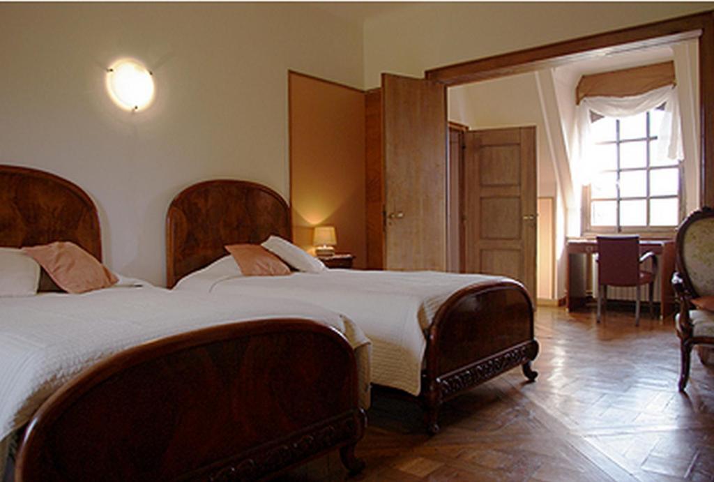 Bed and Breakfast Le Logis D'Arniere Saint Cyr-sous-Dourdan Habitación foto